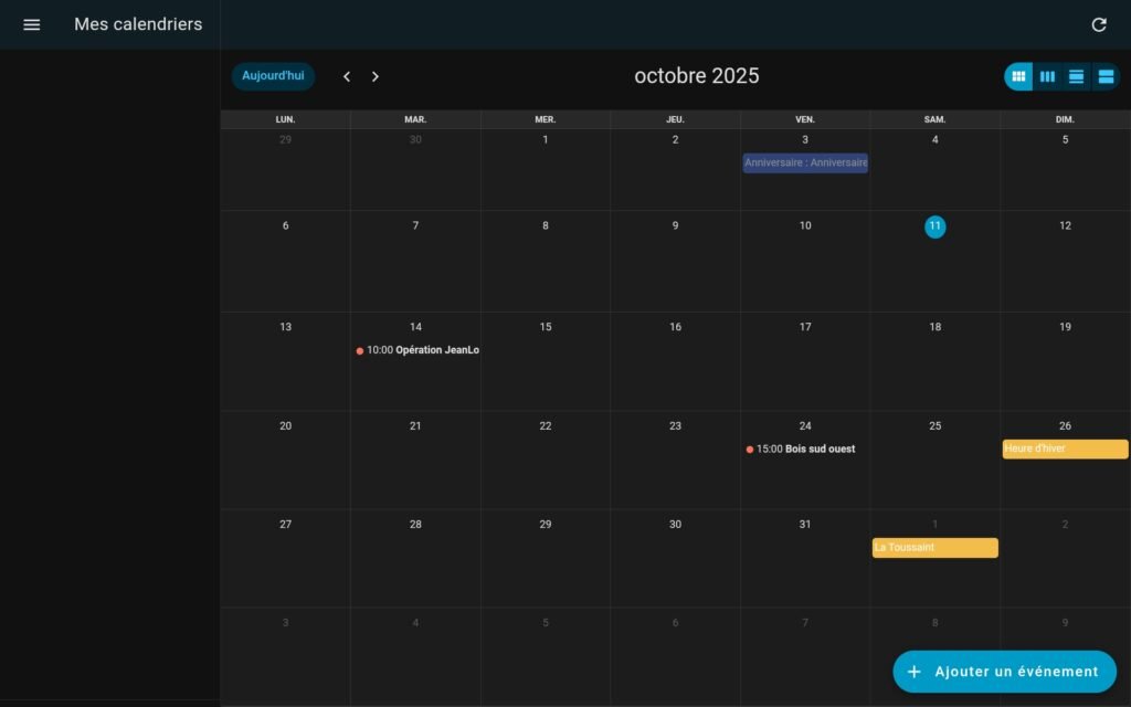 screenshot 20251011 130306 fully kiosk browser Calendrier partagé affiché sur la tablette murale